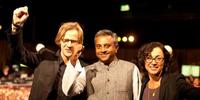 AI's John Peder Egenæs, Salil Shetty and NRK Telethon head Kari Bucher © Gry Monica Hellevik/Amnesty International