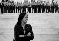 Joan Baez and Ai Weiwei to receive top Award from Amnesty International