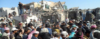 2015年3月26日空爆により、サヌア国際空港に近い家屋14軒が瓦礫と化した。(C) Zakarya Dahman, courtesy of The Yemen Times.