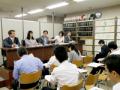 記者会見の様子