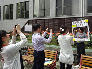 フェリス女学院大学で写真展とフォトアクションを実施