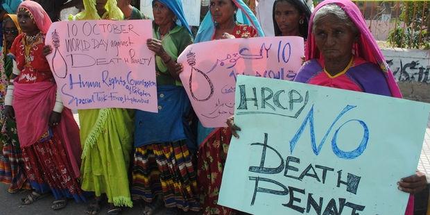 Pakistani anti-death penalty demonstrators in 2010(C)Demotix / Rajput Yasir